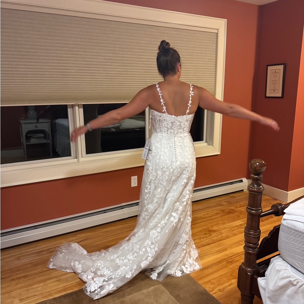 Maggie Sottero Demetria Wedding Dress - Picture 6 of 6